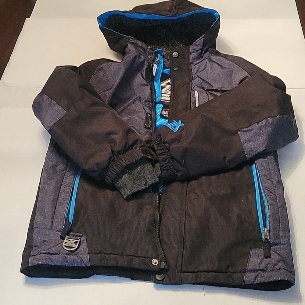 ZeroXposur Coat - Picture 2 of 7